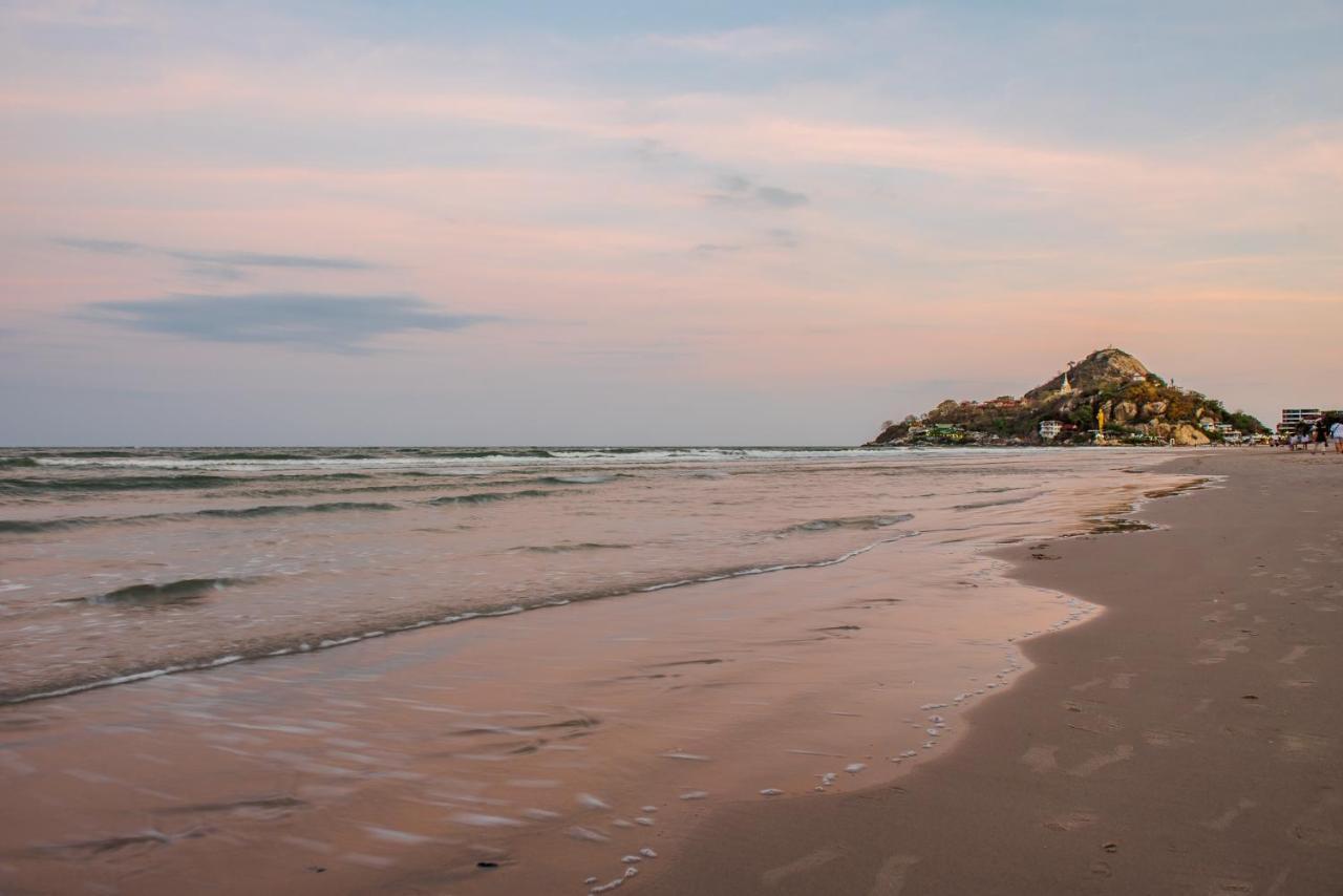Baan Kangmung Hua Hin On The Beach Exterior foto